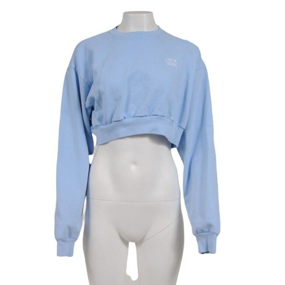Livin Cool Womens Crop Top Sweatshirt Medium Baby Blue Cotton Pullover Sweater
